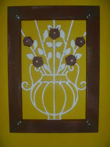 Quadro vasado com vaso de flores